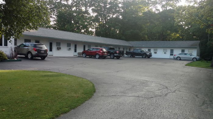 Levering Motel (Gales Motel) - Guest Photos (newer photo)